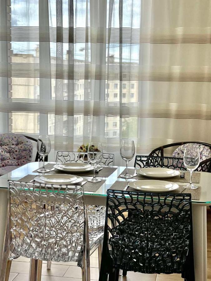 Atlant Luxury Family Apart Поряд З Тц Депот, Безконтактне Заселення 切尔诺夫策 外观 照片